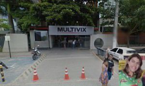 Natalia (destaque) faleceu na tarde de hoje (18) na faculdade Multivix, em Vitória. Foto: Google Earth/Divulgação