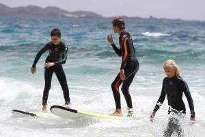 Para projetos esportivos, uma das prioridades é o surf. Foto: Divulgação