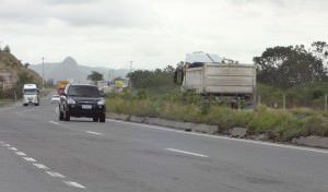 A Rodovia do Contorno liga os municípios de Serra e Cariacica. Foto: Bruno Lyra.