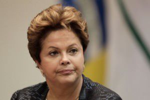 A petista Dilma Rousseff enfrenta crise política, econômica e jurídica, o que pode resultar em impeachment. Foto: Divulgação