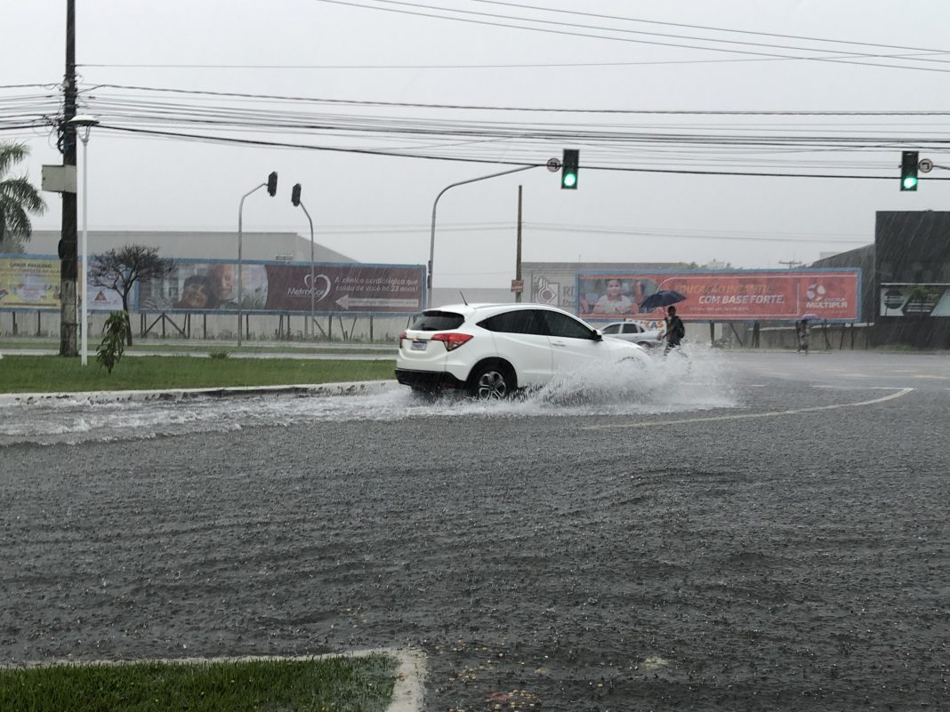 Nova Frente Fria Chega Ao Es Traz Chuva E Ventos De At Km H