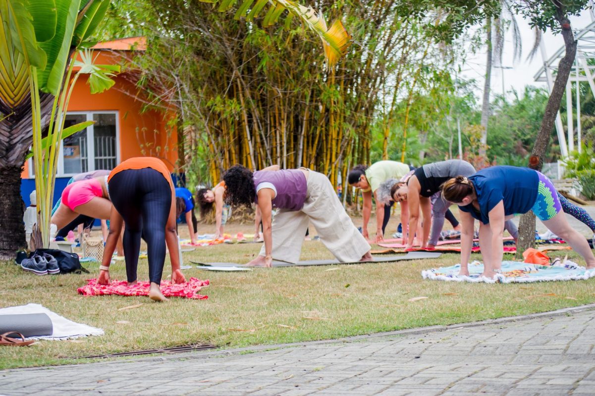 Aula de Yoga no Parque Morais – União das Freguesias de Carcavelos e Parede