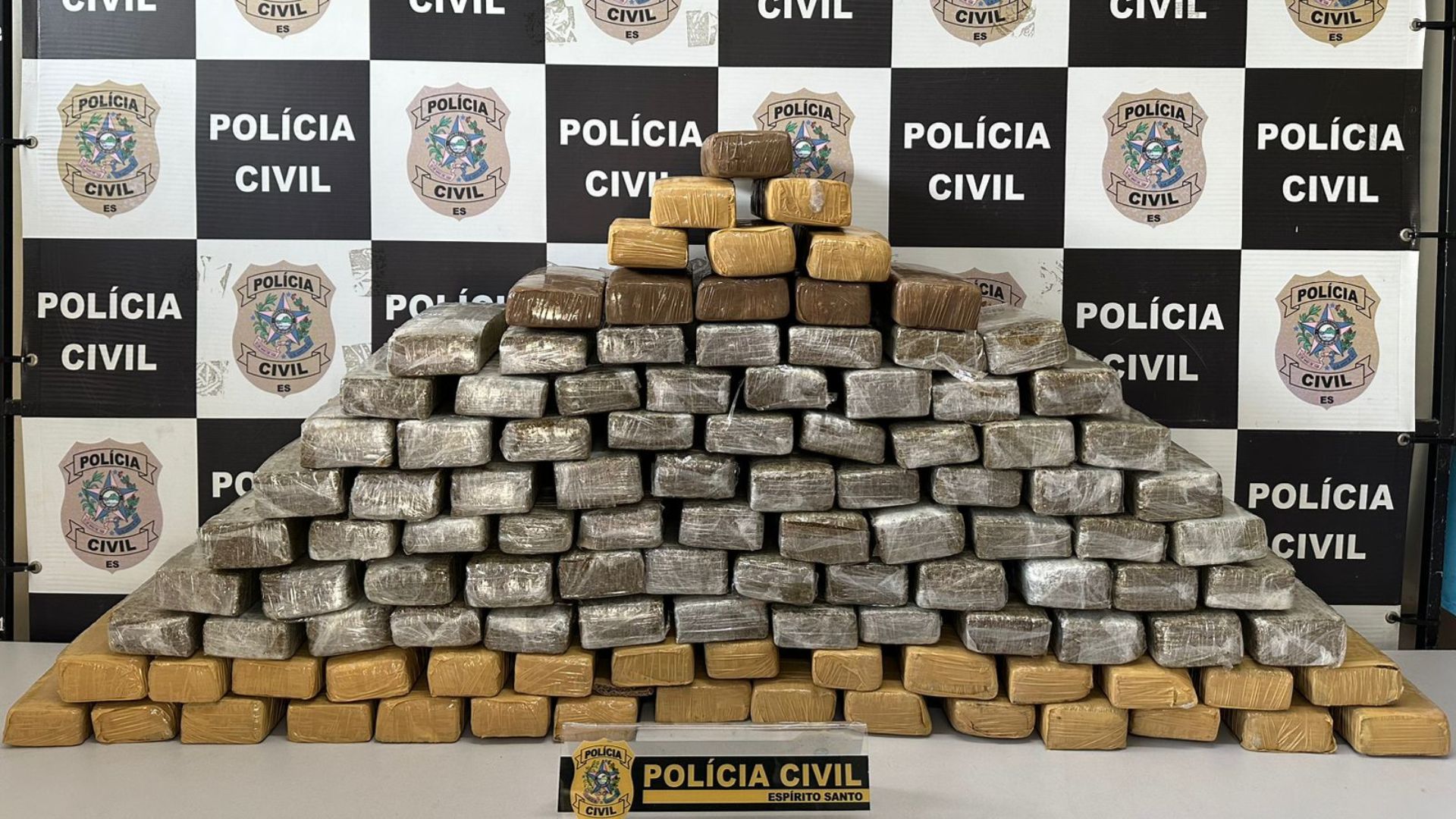 Maconha Polícia Serra 100 quilos