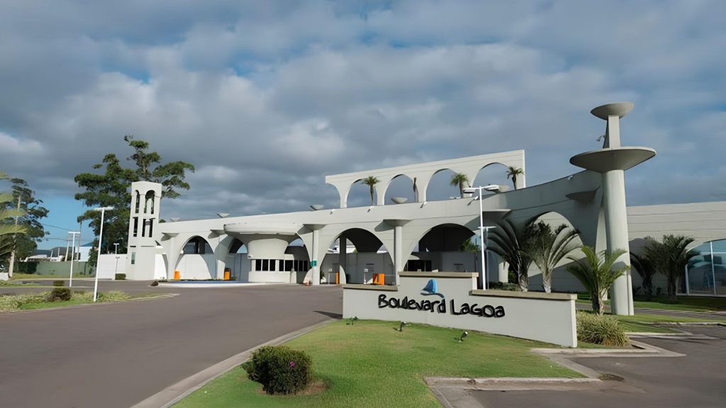 Serra Boulevard Lagoa Mansão Dono Desmatar